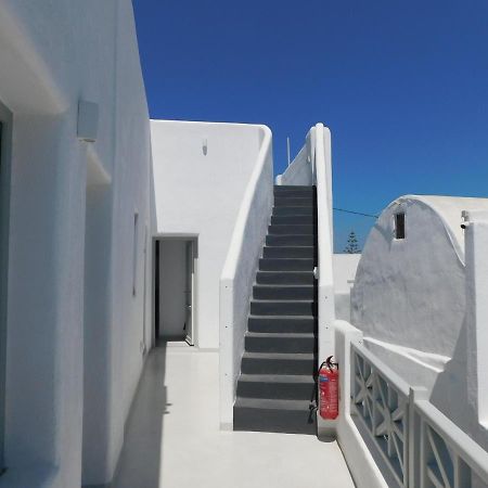 Livin Santorini - Center Rooms Santorini Island Ngoại thất bức ảnh
