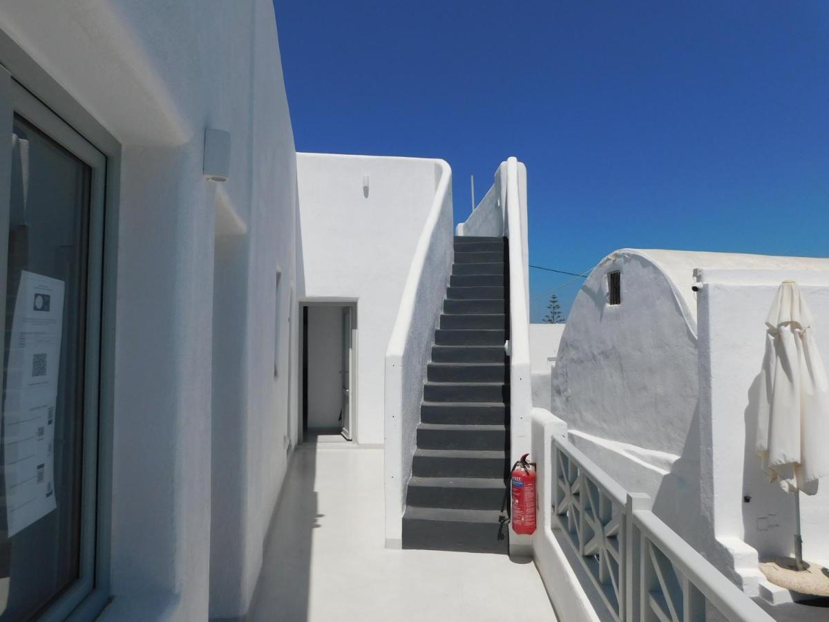 Livin Santorini - Center Rooms Santorini Island Ngoại thất bức ảnh