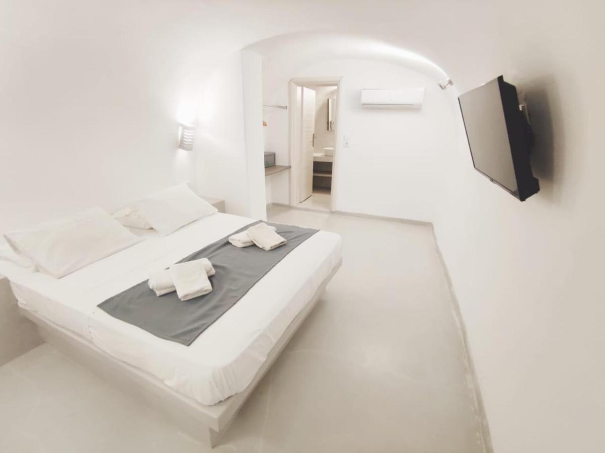 Livin Santorini - Center Rooms Santorini Island Ngoại thất bức ảnh
