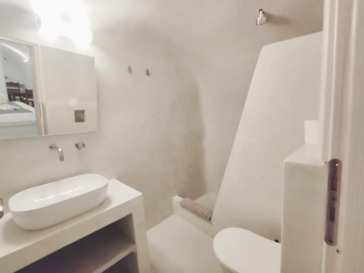 Livin Santorini - Center Rooms Santorini Island Ngoại thất bức ảnh