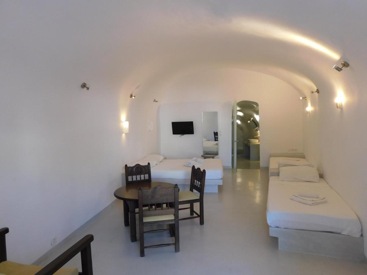 Livin Santorini - Center Rooms Santorini Island Ngoại thất bức ảnh